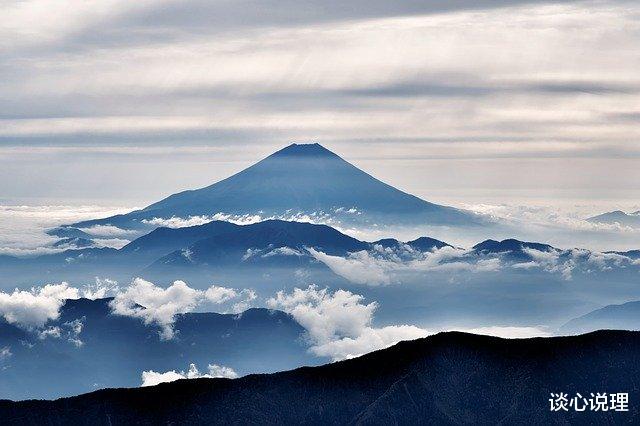 「天蝎座」两周后，跌跌撞撞，遍体鳞伤，3星座爱情百转千回，爱情重见阳光