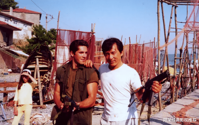 特务迷城|影视:嘉禾耗资1.7亿拍《特务迷城》变网大,想法很超前可惜只是一场豪赌