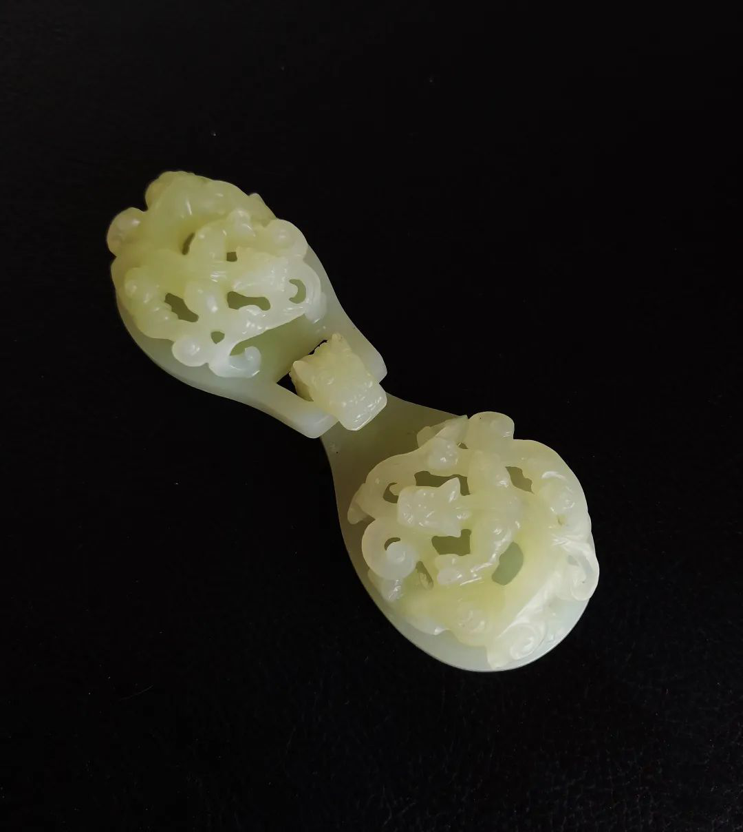 文玩|如何识别和田玉品质？一节课带你入门！