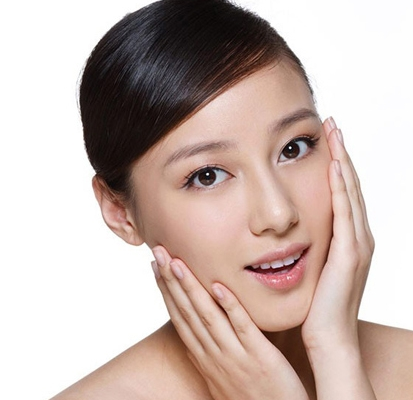 眼霜@推荐去鱼尾纹黑眼圈效果好的眼膜眼霜 去黑眼圈鱼尾纹眼膜排行榜