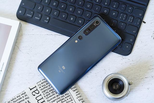 小米科技|华为反击了，5G高端旗舰+8+128GB降价1300元，力拼小米10