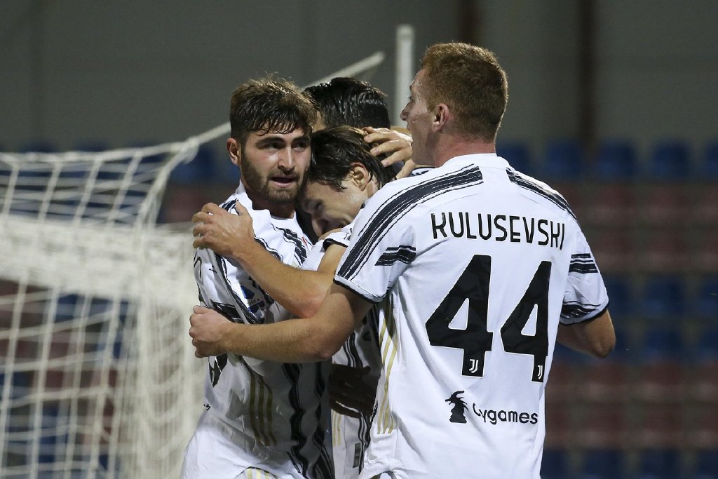 尤文图斯|1-1，意甲爆出大冷！10人尤文进球被吹，升班马拿到赛季第1分！