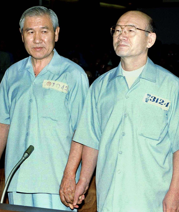 89歲韓國前總統全鬥煥被判緩刑2年 曾獲死刑還被抄傢-圖4
