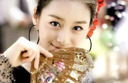 「郑智薰」韩国巨星rain是如何把一手烂牌打好的?