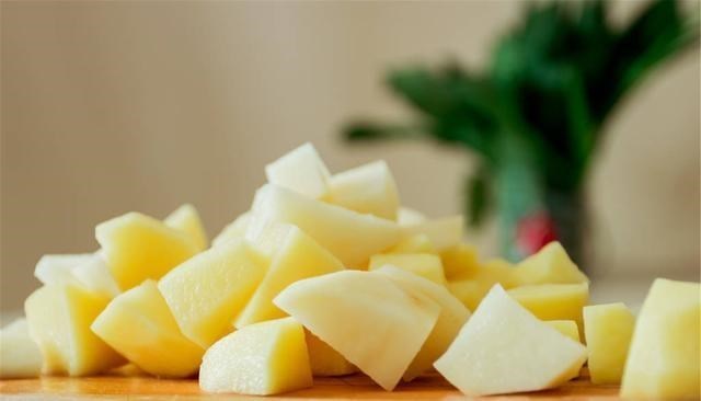 「茄子」最长肉的“素食”被揭秘，劝你管住嘴，再喜欢也别任性妄为