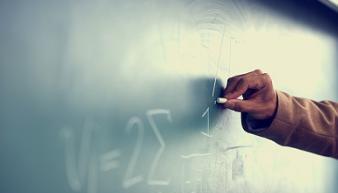 「退休」2020年起，4类教师将会退出教师队伍，而这2类教师将直接失业