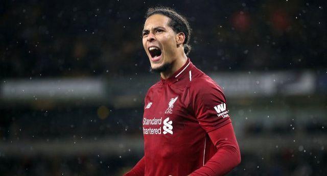 「金球奖」足坛最具争议的4座金球奖！C罗上榜，他坐拥6座金球奖！太假了？