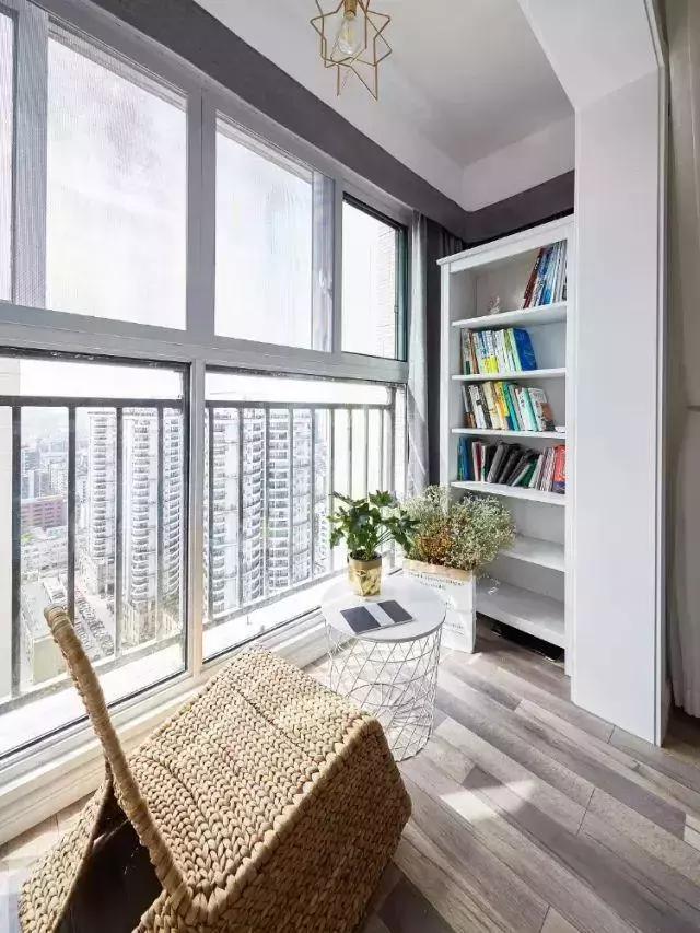 |你家阳台还在晒衣服? 那真是OUT了, 阳台试试这样装, 美观实用有格调