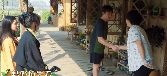 「向往的生活」黄晓明不带杨颖，小陶虹不带徐峥，《向往4》多的是“沾亲带故”