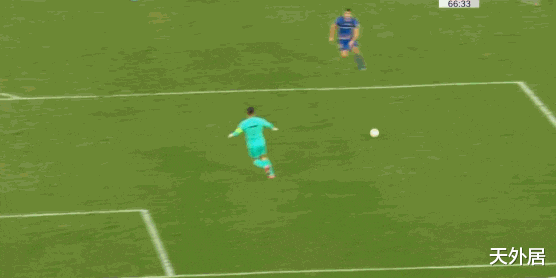 河南建业|中超再闹超级国际笑话！建业门将直接将球送给苏宁锋霸，助他戴帽