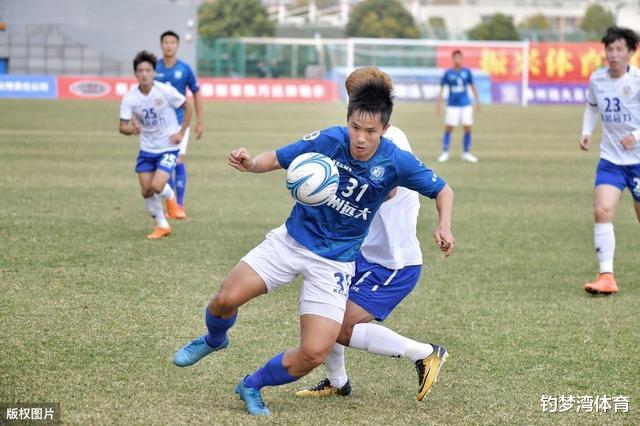 #中甲#曾被看好的申花旧将，从中超到业余队仅用3年，现时隔8年重返中甲