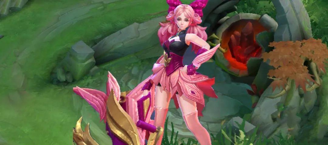 廉颇：廉颇辅助哪个射手最强？不是伽罗也非后羿，而是自带碎星锤的她