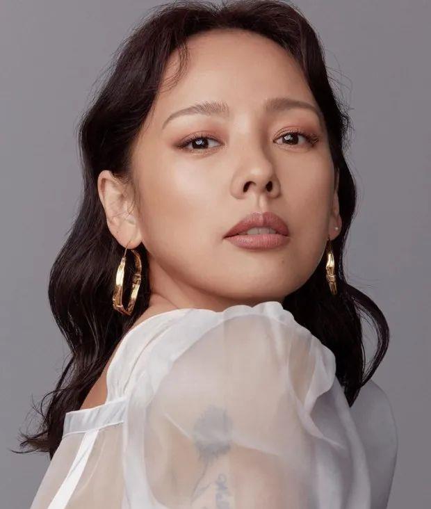 金贤重|李孝利关闭INS？金贤重救人？Running Man被投诉？