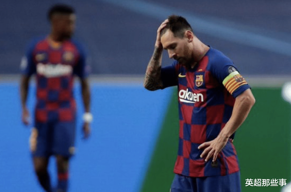 拜仁慕尼黑|踢疯了！拜仁半场4球碾压，巴萨被打懵：121年耻辱纪录诞生！