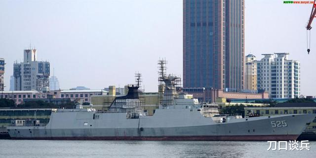中国海军@中国海军新舰下饺子，大批老舰又翻新，再有2艘054舰翻新升级！