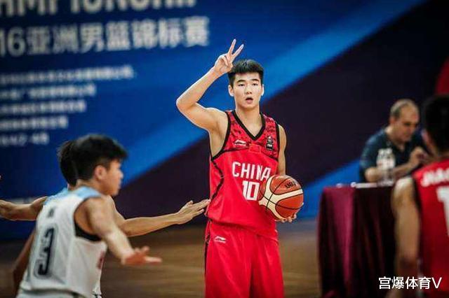[郭艾伦]中国男篮第一神童！14岁在CBA得到36分 或成为郭艾伦接班人