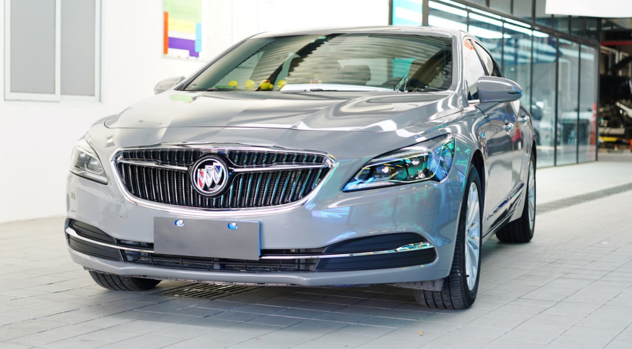 别克君越：水泥灰质感撩上头 被别克君越惊艳到了吧