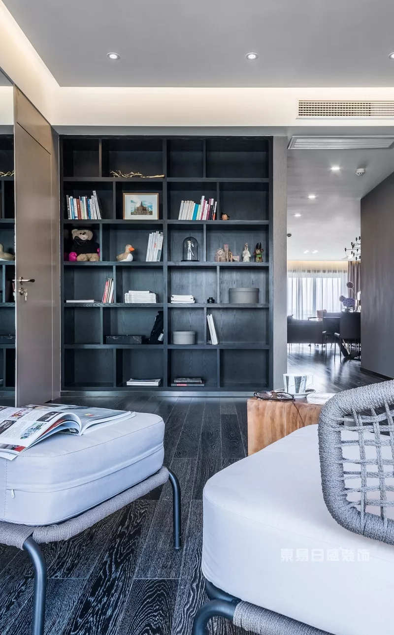 轻奢+高级灰，有腔调的高级感！