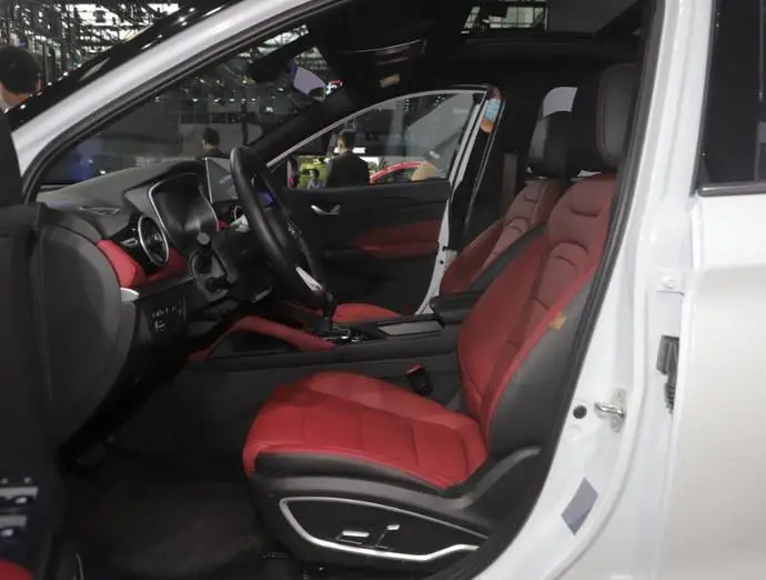 SUV|只要5.48万元，这台年轻人都买得起的SUV正式上市