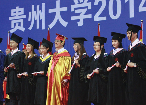 郑强▲教授郑强,对贵州大学的功劳如此的大,不少的师生反而很讨厌他,为啥?