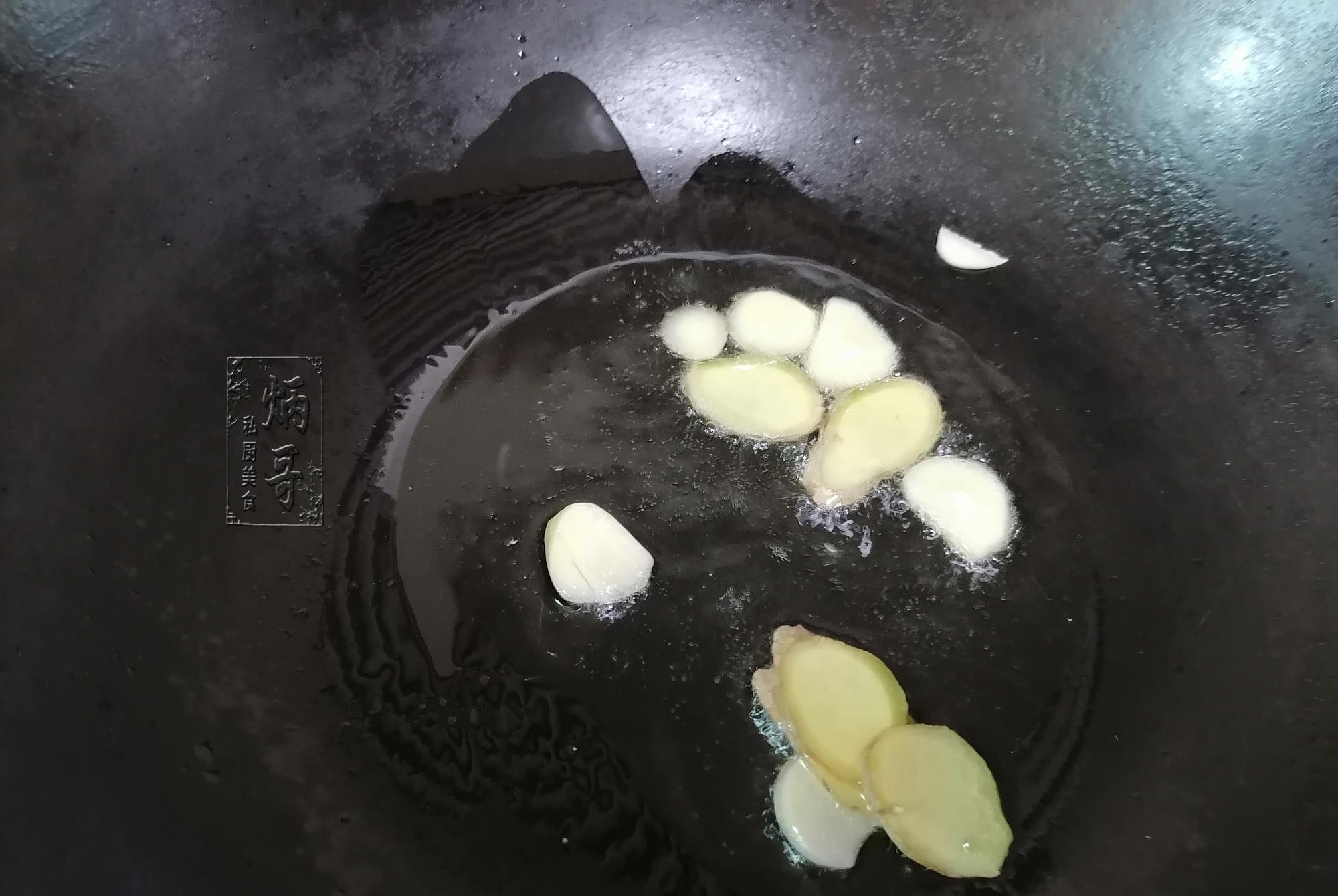 板栗|此物现在刚上市，1斤6块钱，和它是绝配，炖一锅香甜软糯，超下饭