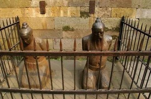 「慈禧太后」我国历史上3大罪人，导致我国倒退百年险些灭亡，第一个最为可恨