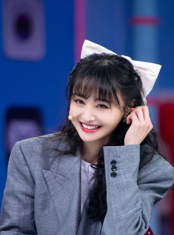 郑爽▲郑爽搭档奶爸吴奇隆录制带娃综艺引好奇:真的想象不到她怎么哄娃