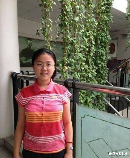 奖学金|学霸刘丁宁:第一年高考获72万奖学金,退学后次年又成高考状元