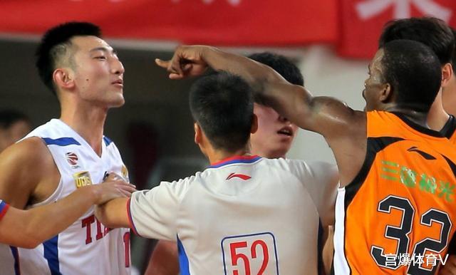 孟祥龙：曝CBA第一恶汉退役！废人动作引发众怒 成中国篮坛反面典型