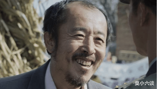 『』当警衔遇到军衔时，谁要服从谁的指挥？原来是这样一回事！