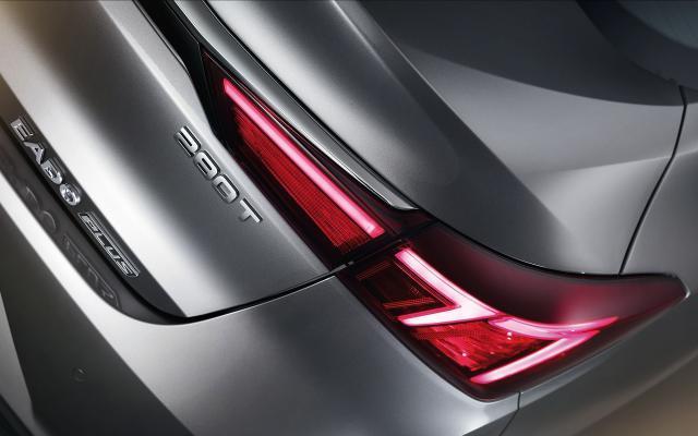 「长安逸动」继帝豪的又一国产神车!颜值不输思域,拥一流动力,售6万月销过万