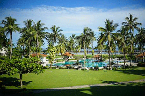 美娜多|被称为东方的最美之城：治安好到警察无事可做，15万能买到永久房