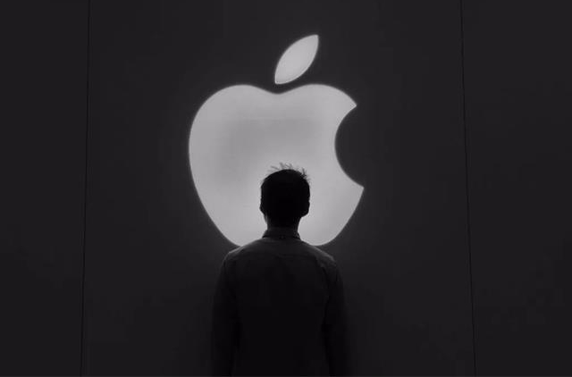 苹果公司■超越谷歌、微软，全球第一的科技公司诞生，平均一天净赚8.8亿