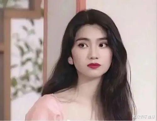 洪欣|她美的让李嘉欣吃醋，发文疑婚变，49岁的她为什么总是遇人不淑