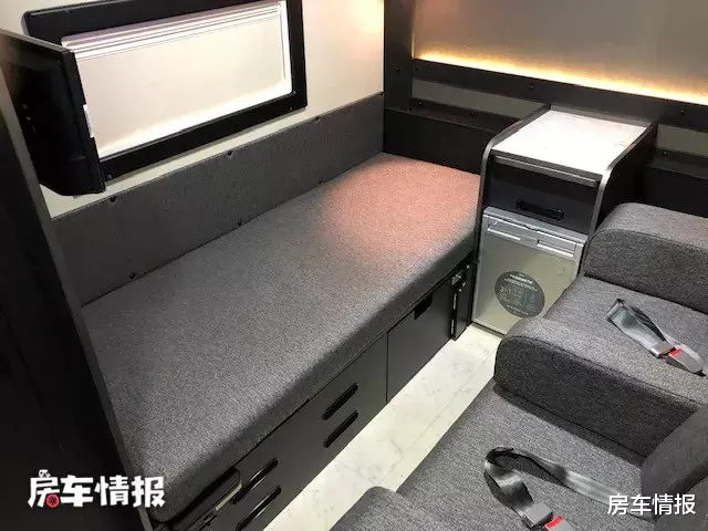 新款豐田海獅房車，2.7L+自動擋住4人，沙發和傢裡一樣舒服-圖4