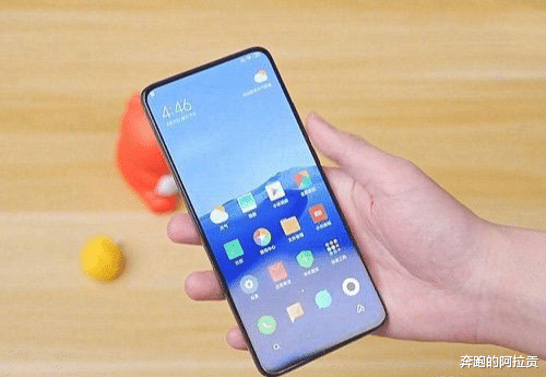 |推荐一款2000以内,吃鸡王者不卡顿的手机。