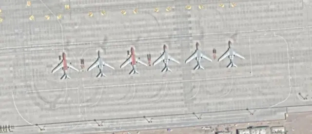 轰炸机|喀什机场卫星照片意外曝光！大批撒手锏已就位，印：这回闯大祸了