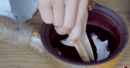 口红|她的脸“烂”了，是这些野网红害的