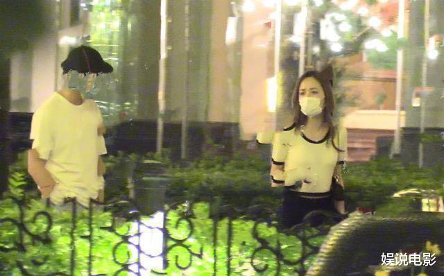 「彭昱畅」彭昱畅节目中回应恋情,称妈妈奶奶都同意,会不会早婚顺其自然