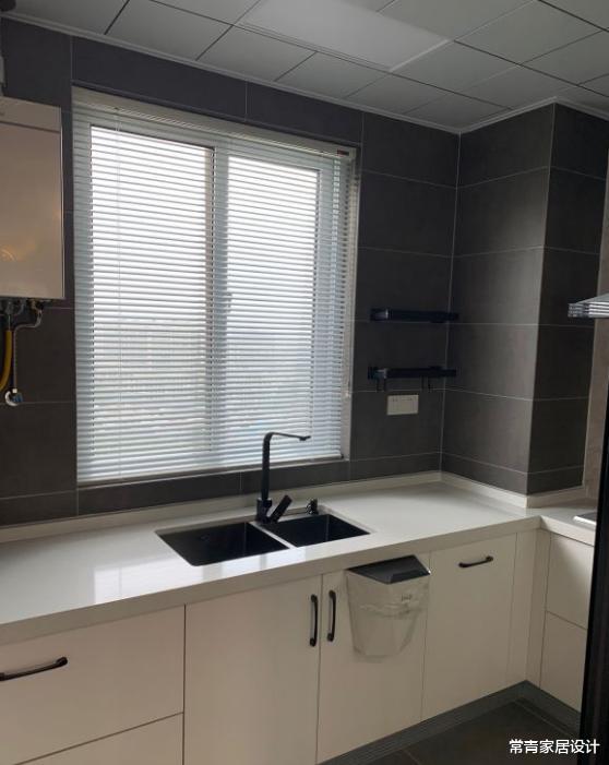 ：70㎡现代简约风，花费10万，全屋黑白灰，越看越有格调