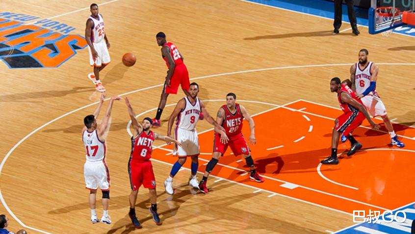 【火箭队】疯了？白给2500万美金不要，求火箭三周主动降薪，没见过这样的人