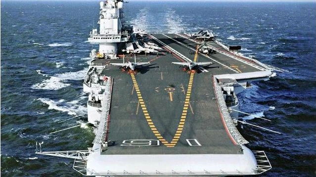 辽宁舰|辽宁舰航母在世界上排名第几？美国给出的排名，让我们直接无语！