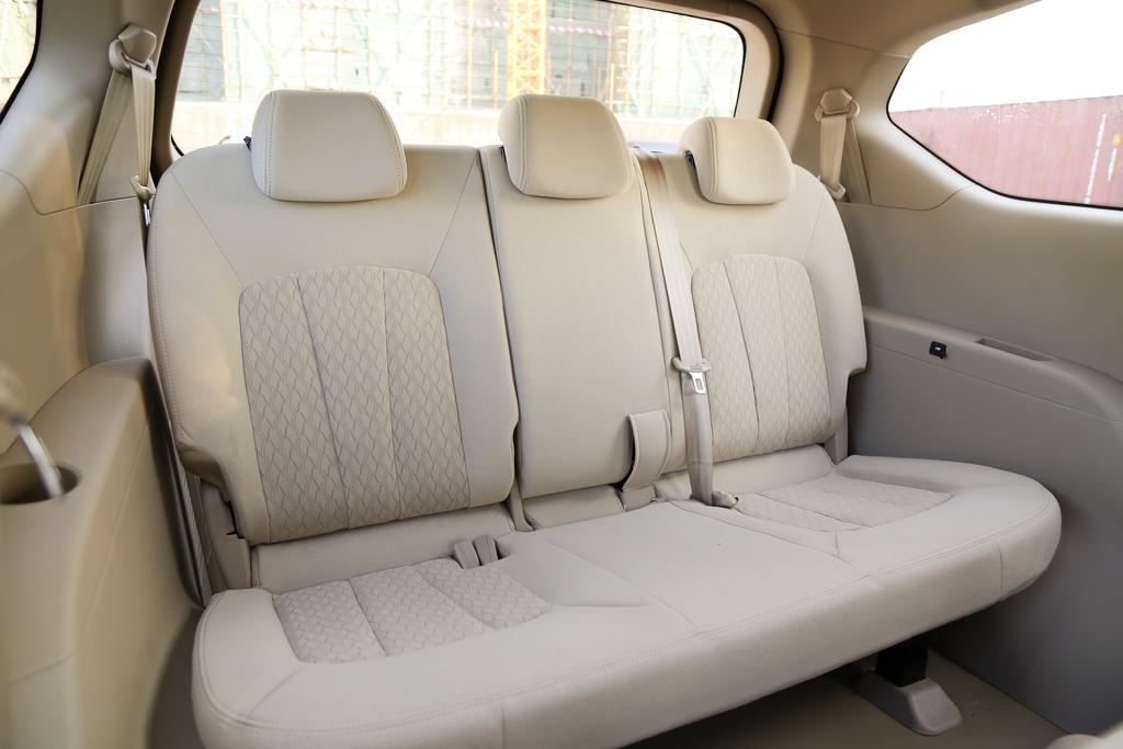 宝骏730|宝骏叫板五菱宏光,坐进第三排的那一刻,才知道啥叫中国造