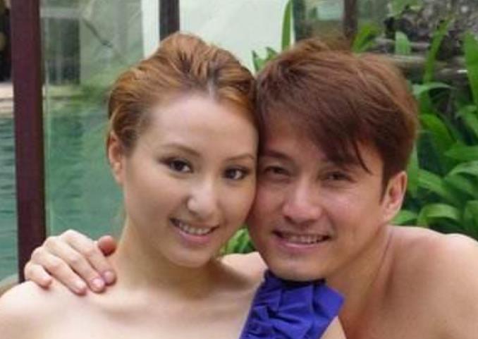 赌王|“长得太帅”被赌王三房女何超云看中，入赘6年后，他们的现状如何？