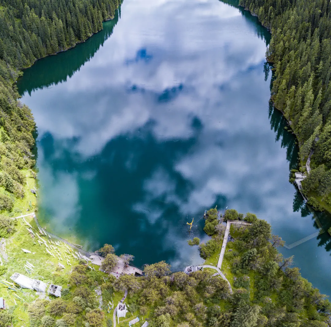 九寨沟：除了九寨沟，阿坝到底还藏了哪些绝世美景？