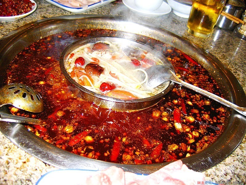 痛风|尿酸高的人不想痛风发作，4种食物尽早拉黑，别挑战身体极限！