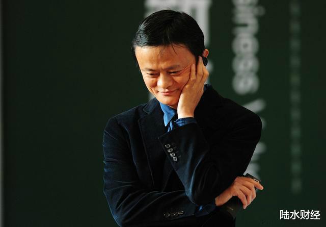 中国首富|两次荣登中国首富，公司不上市、无贷款，他是中国真正的现金之王