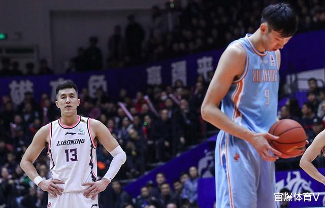 【辽宁男篮】9分惜败！辽宁男篮热身赛输给新疆队 李晓旭缺席，梅奥上演首秀