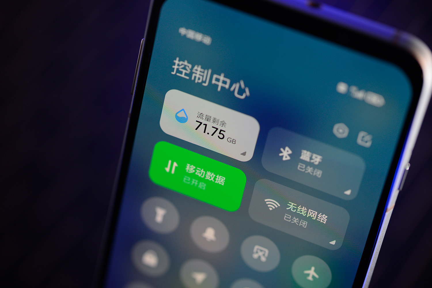 笔记本|现在哪些数码产品适合出手?笔记本还可以等等,手机时机不错