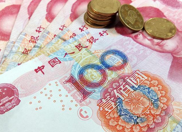 「利息」想靠银行存款利息满足每月生活？至少需要这个数，你达标了吗？